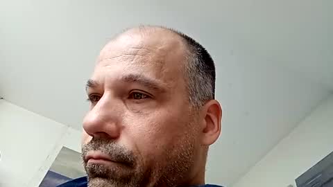 Snapshot of ron_butze chatting on June 12, 8:35 am Ron Butze online show from June 12, 8:35 am