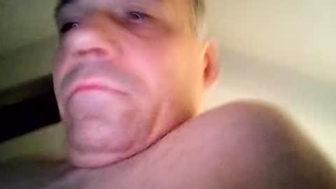 Snapshot of ron_butze chatting on June 22, 10:07 pm Ron Butze online show from June 22, 10:07 pm
