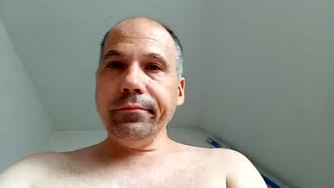 Snapshot of ron_butze chatting on June 29, 9:37 am Ron Butze online show from June 29, 9:37 am