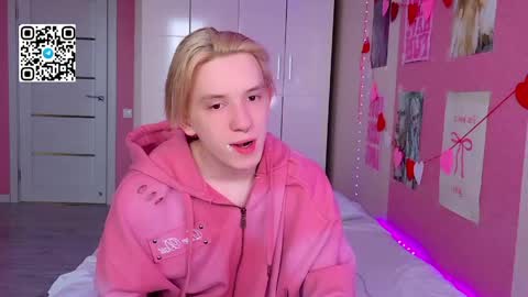 Ron online show from April 19, 4:34 am