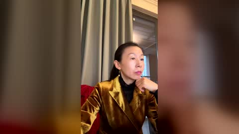 sui sui online show from April 16, 10:34 pm