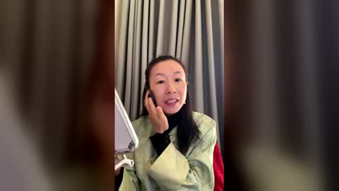 sui sui online show from April 17, 11:52 pm