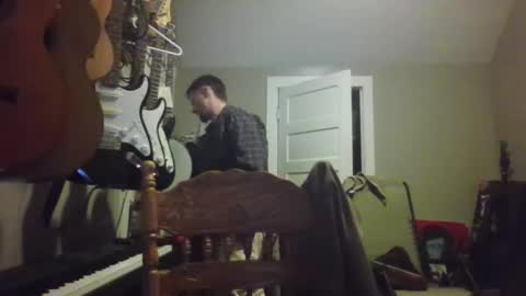 ronniejohnston13 online show from April 13, 7:25 am