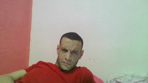 Snapshot of ronnispoto chatting on December 18, 12:32 am ronny online show from December 18, 12:32 am