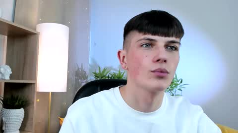 Rony online show from March 14, 9:53 pm