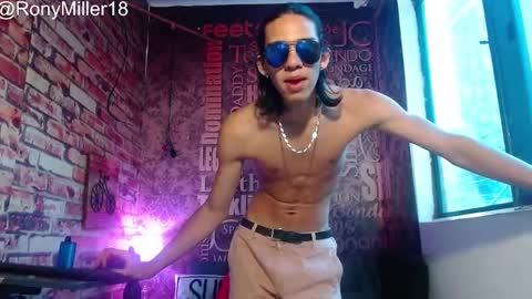 RonyMiller 1 online show from December 9, 3:33 pm