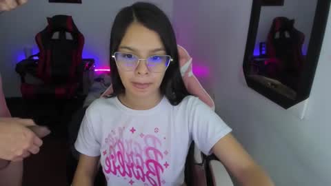 Snapshot of room_kitty chatting on December 15, 7:07 pm MIA AND PAUL online show from December 15, 7:07 pm