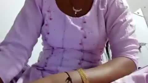 Snapshot of roop_sexy642 chatting on July 16, 3:56 am roop_sexy642 online show from July 16, 3:56 am