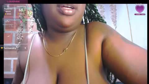 roos_veyker online show from October 23, 4:50 pm