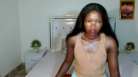 Rorenah online show from April 17, 5:16 pm