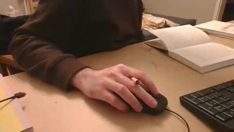 Snapshot of roridory_100 chatting on March 2, 7:10 pm roridory_100 online show from March 2, 7:10 pm