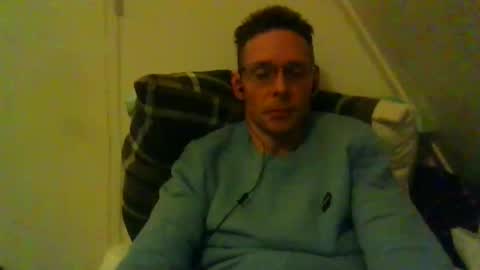 Snapshot of rororober chatting on February 7, 10:24 pm rororober online show from February 7, 10:24 pm