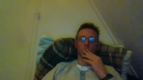 rororober online show from March 9, 6:34 pm