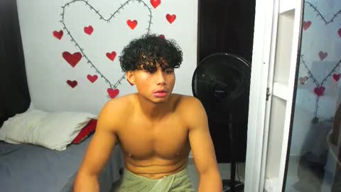 rory_peters_ online show from February 16, 6:48 pm