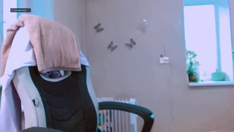 rosa843850 online show from April 3, 3:43 pm