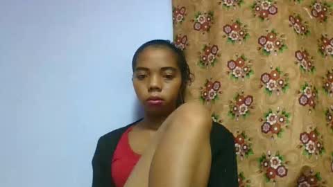 rosah225127 online show from April 18, 4:05 am