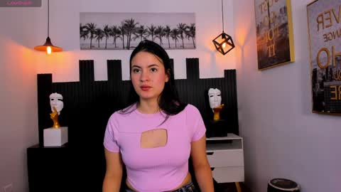 R O S A L I A online show from April 15, 8:42 pm