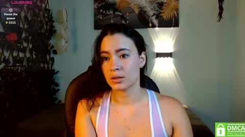 Snapshot of rosaliea chatting on July 18, 4:05 am R O S A L I A online show from July 18, 4:05 am