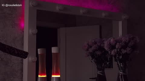 Rosalie online show from April 8, 7:08 am