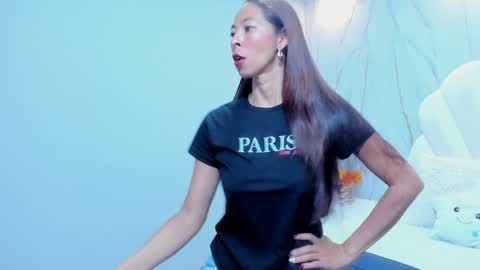 Rosalinda online show from December 4, 1:09 pm