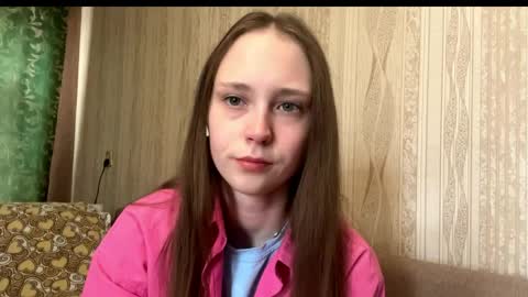 Emma online show from April 11, 2:16 am