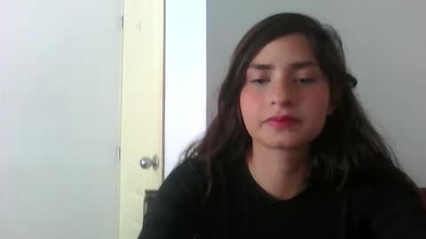 Snapshot of rosasvioletas chatting on December 20, 8:27 pm rosasvioletas online show from December 20, 8:27 pm