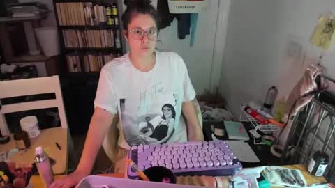 Snapshot of rose257044 chatting on November 16, 1:28 pm rose257044 online show from November 16, 1:28 pm