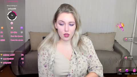 Snapshot of rose_brooks chatting on February 4, 8:28 pm Rose but u can call me princess online show from February 4, 8:28 pm