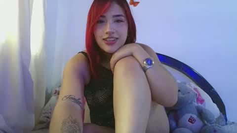 rose_elise online show from April 15, 9:15 pm