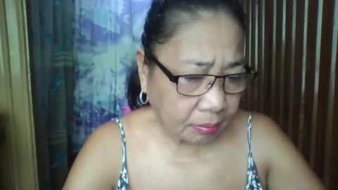 rosebelle66 online show from December 19, 5:03 am