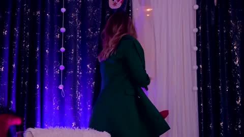 Snapshot of roseevansx chatting on December 23, 11:49 pm Sonia online show from December 23, 11:49 pm