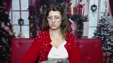 RoseHille online show from January 7, 3:03 pm