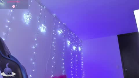 Rose online show from April 16, 9:50 pm