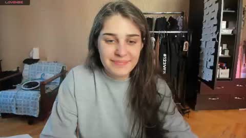 Snapshot of roselina_ chatting on July 1, 12:18 pm Rose online show from July 1, 12:18 pm