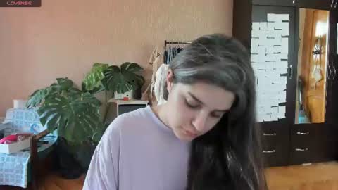 Snapshot of roselina_ chatting on July 11, 7:44 am Rose online show from July 11, 7:44 am