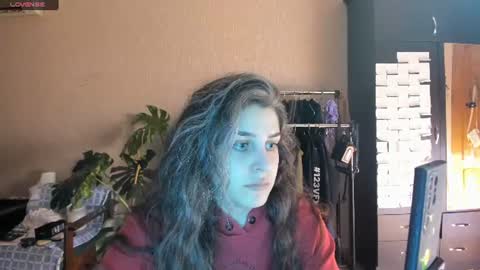 Snapshot of roselina_ chatting on July 22, 6:54 pm Rose online show from July 22, 6:54 pm