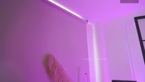 Lyla OF roselinedior online show from February 19, 8:49 pm