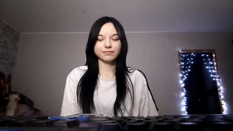 Snapshot of rosellalafferty chatting on December 21, 5:09 pm Violeta online show from December 21, 5:09 pm