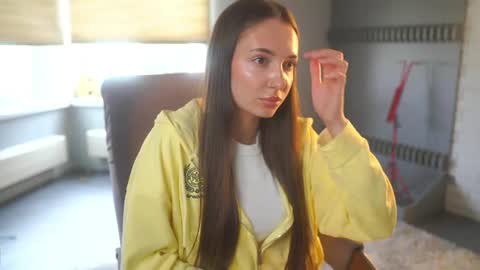 Snapshot of rosemarielupkes chatting on June 6, 10:09 am Darle online show from June 6, 10:09 am