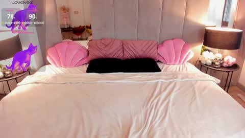 Snapshot of rosetatt chatting on October 2, 6:31 am Nataly online show from October 2, 6:31 am