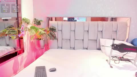 Snapshot of rosetemple chatting on January 17, 5:34 am Rose online show from January 17, 5:34 am