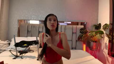 Snapshot of rosetemple chatting on February 14, 4:53 am Rose online show from February 14, 4:53 am