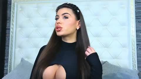 Gabriela online show from May 28, 8:44 am