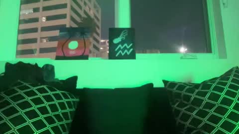 not your average online show from February 26, 2:15 am