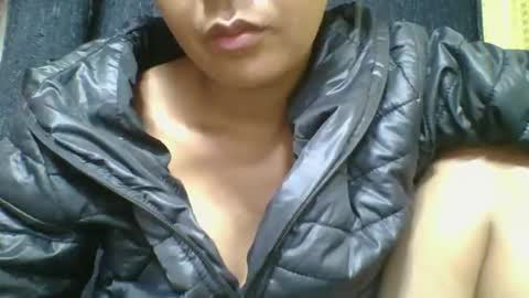 rosia685234 online show from March 9, 6:12 pm