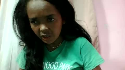 rosia685234 online show from July 17, 8:32 am