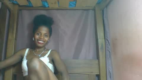 Snapshot of rosiahot1 chatting on February 20, 11:21 pm rosia online show from February 20, 11:21 pm
