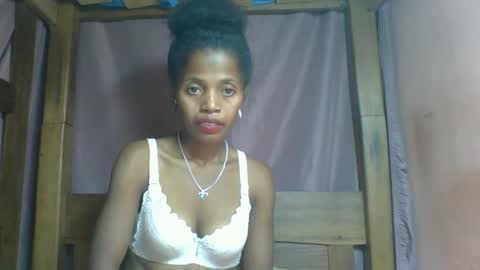 Snapshot of rosiahot1 chatting on February 21, 1:55 pm rosia online show from February 21, 1:55 pm