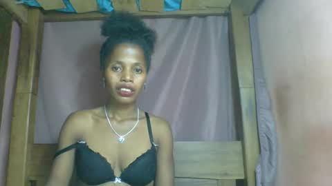 Snapshot of rosiahot1 chatting on February 28, 10:17 pm rosia online show from February 28, 10:17 pm