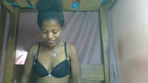 Snapshot of rosiahot1 chatting on March 1, 2:34 pm rosia online show from March 1, 2:34 pm